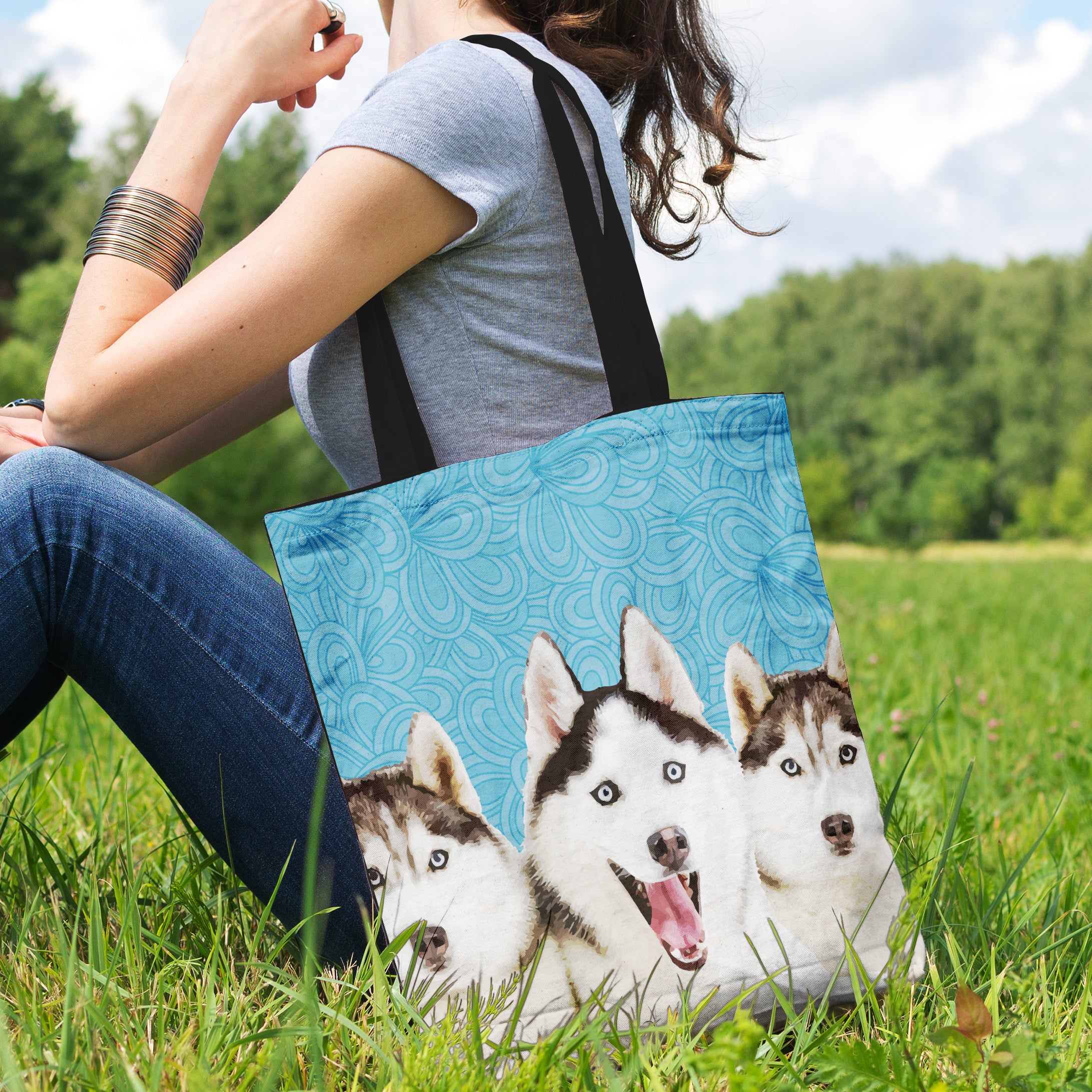 Huskies Tote Bag